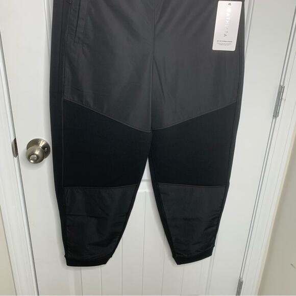 Athleta Get Set hybrid Jogger pants‎ size large - Picture 3 of 11